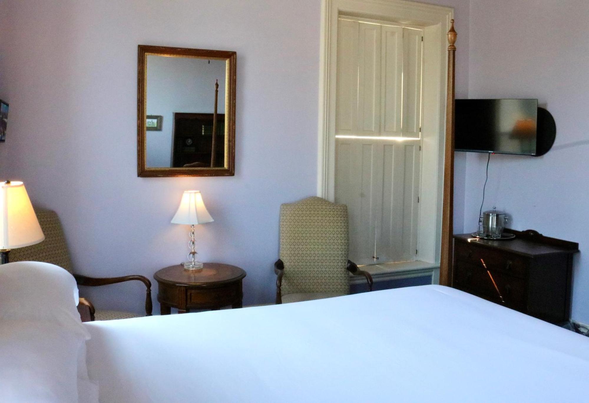Hotel The Joshua Wilton House à Harrisonburg Extérieur photo